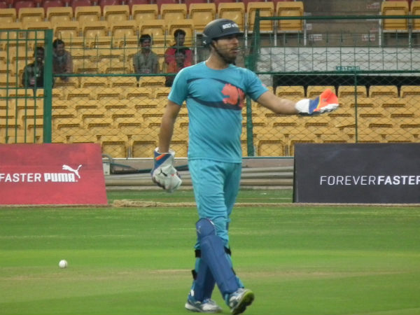 ಕೊನೆ ಓವರ್ ನ ರೋಚಕ ಕ್ಷಣ