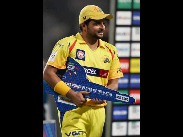 ರೈನಾ ಸರಣಿ ಶ್ರೇಷ್ಠ ಪ್ರಶಸ್ತಿಯೊಂದಿಗೆ