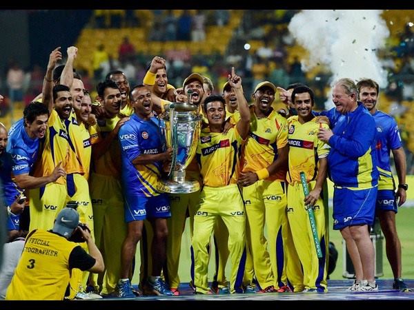 ಸಿಎಲ್ಟಿ20 ಕಪ್ ನೊಂದಿಗೆ ಚೆನ್ನೈ ತಂಡ