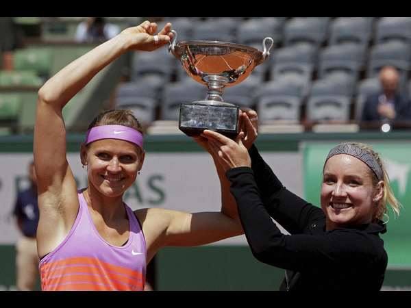 ಸಫರೋವಾ, ಬೆಥಾನಿಗೆ ಡಬಲ್ಸ್