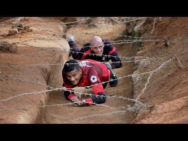 ಮಿಲಿಟರಿ ಕ್ಯಾಂಪಲ್ಲಿ ತರಬೇತಿ 