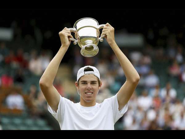 ಬಾಲಕರ ಸಿಂಗಲ್ಸ್ ಪ್ರಶಸ್ತಿ