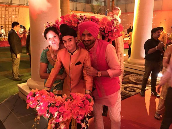 ಮಕ್ಕಳು ಹಾಗೂ ಕುಟುಂಬಸ್ಥರ ಜೊತೆ ಭಜ್ಜಿ