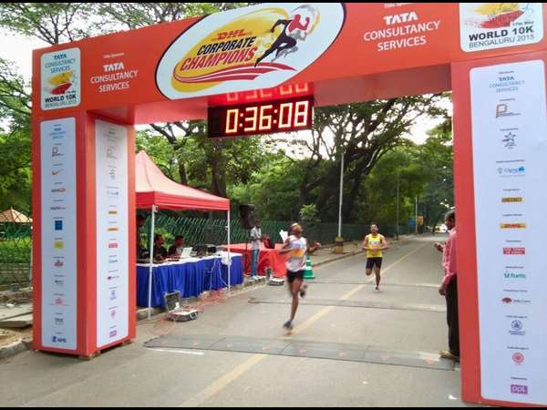 ಚಾರಿಟಿ ಡ್ರೈವ್ ಜತೆ ಸಂಬಂಧ 