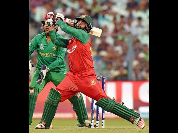 ತಮೀಮ್ ಗೆ ಪೆವಿಲಿಯನ್ ಹಾದಿ ತೋರಿಸಿದ ಅಫ್ರಿಧಿ.