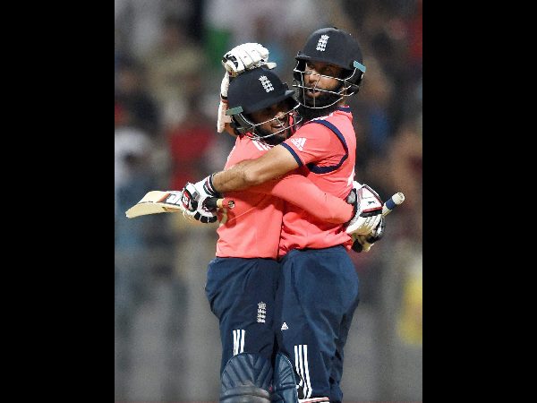 ಭರ್ಜರಿ ಬ್ಯಾಟಿಂಗ್