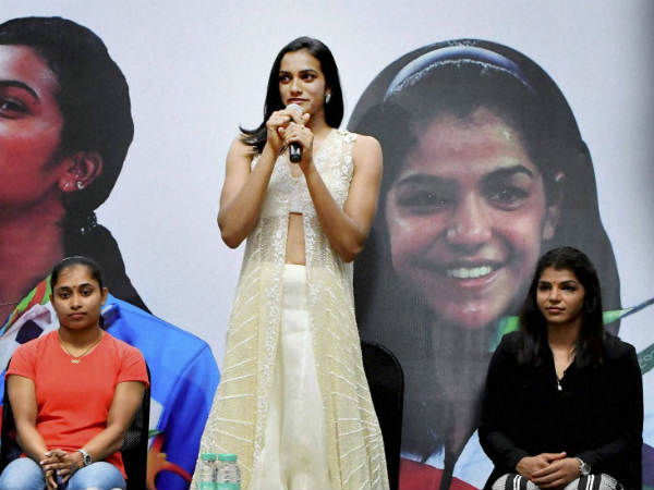 ಉದ್ಯಮಿಯಿಂದ ಕಾರು ಕೊಡುಗೆ