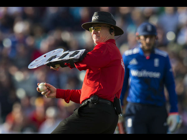 ರಣಜಿ ವೇಳೆ ಅಂಪೈರ್ ವಾರ್ಡ್ ಗೆ ಪೆಟ್ಟು