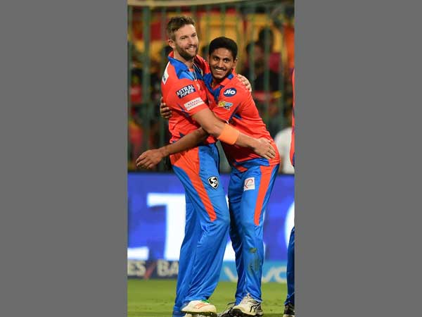 #1 ಬಸಿಲ್ ಥಂಪಿ