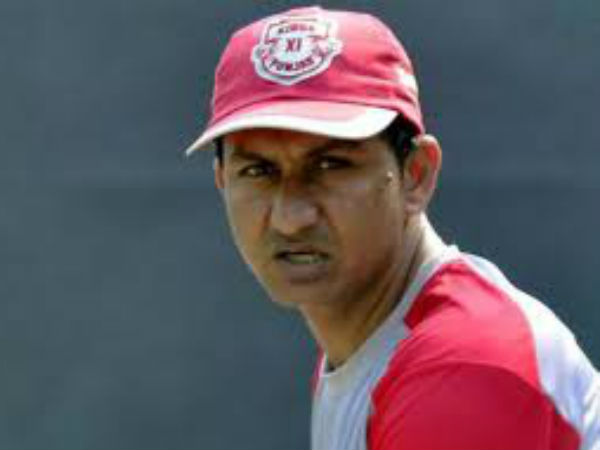 ಬ್ಯಾಟಿಂಗ್, ಫೀಲ್ಡಿಂಗ್ ಕೋಚರ್ ಅವಧಿಯೂ ಮುಕ್ತಾಯ 