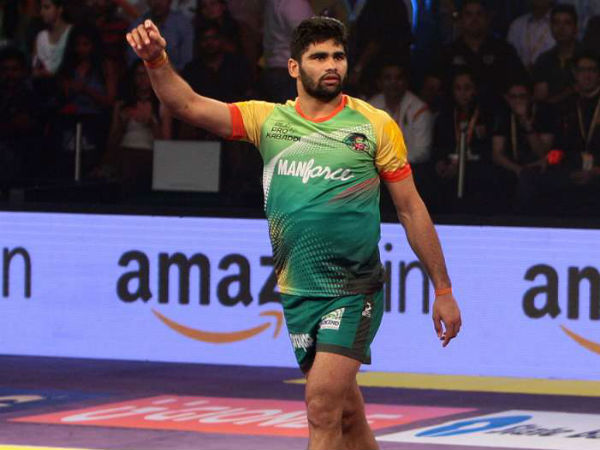 ಪ್ರದೀಪ್ ನರ್ವಾಲ್ (ಪಾಟ್ನಾ ಪೈರೇಟ್ಸ್) 