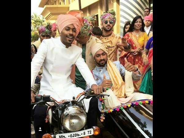 ಅಣ್ಣನ ಮದುವೆಯಲ್ಲಿ ಮಿಂಚಿದ ಹಾರ್ದಿಕ್ ಪಾಂಡ್ಯ