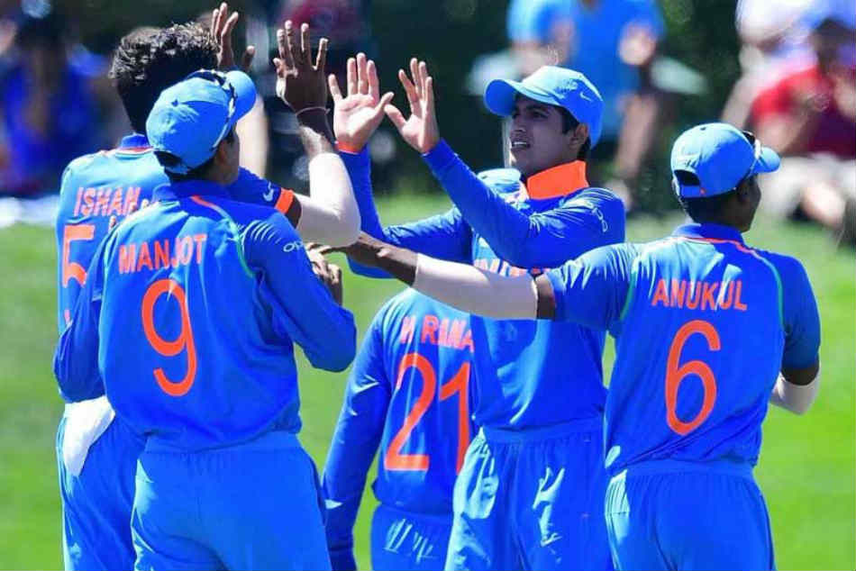 Bowlers dominant in under19 world cup cricket finals