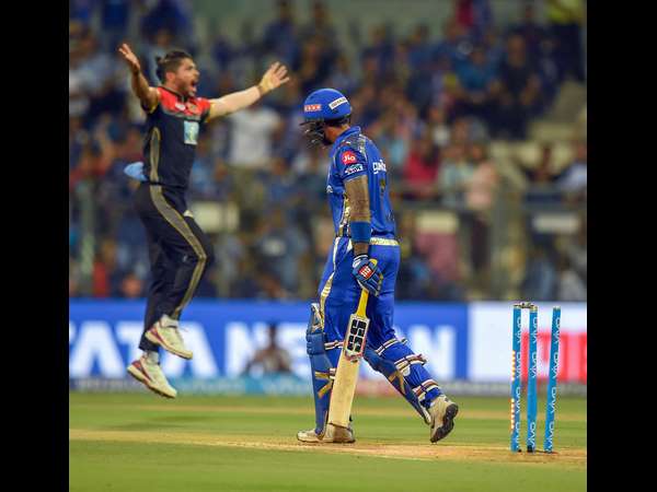 ಒಂದೇ ಓವರ್‌ನಲ್ಲಿ ಡಿ ಕಾಕ್ ಮತ್ತು ಡಿವಿಲಿಯರ್ಸ್ ಔಟಾಗಿದ್ದು