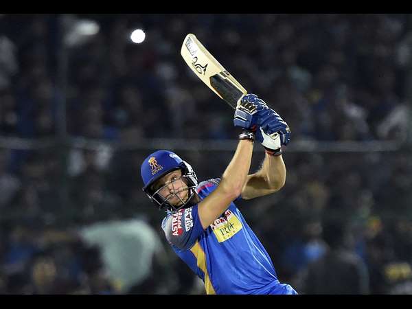 ಮೊನಚಿಲ್ಲದ ಬೌಲಿಂಗ್‌