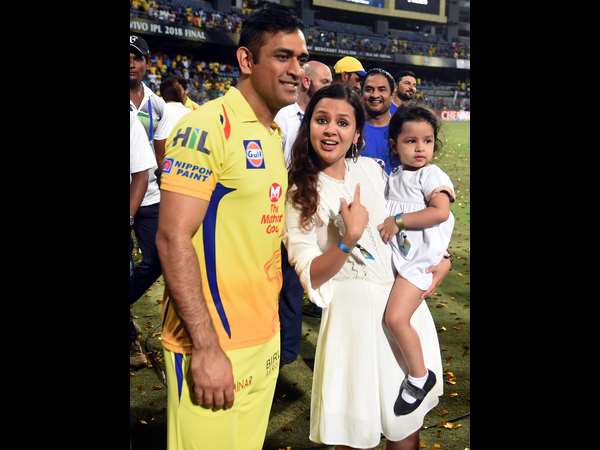 ಲೈಫ್‌ಲಾಂಗ್ ಟ್ರೋಫಿ