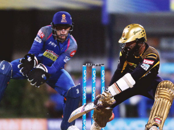 ದಿನೇಶ್ ಕಾರ್ತಿಕ್