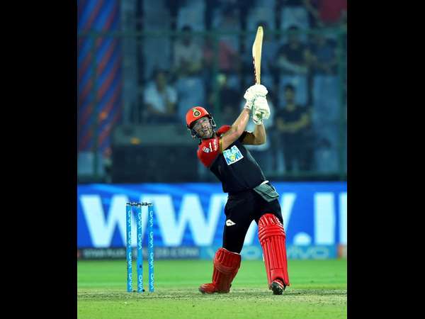 ಎಬಿಡಿ ಎಂಬ ಆಪದ್ಭಾಂದವ