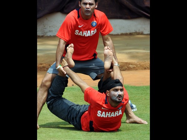 ಬಜ್ಜಿ, ಪಠಾಣ್