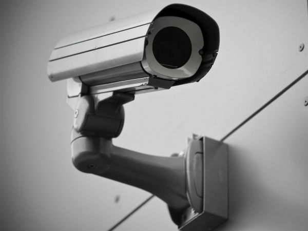 ಸಿಸಿಟಿವಿ ಕ್ಯಾಮೆರಾ ಅಳವಡಿಕೆ
