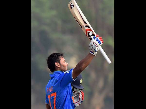 ಆಟಗಾರರ ಬದಲಾವಣೆ ಆಟಗಾರರ ಬದಲಾವಣೆ