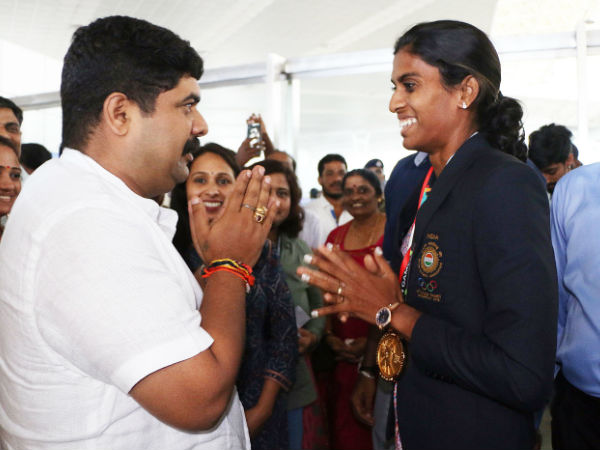 ನಿವೇಶನ, ಪ್ರೋತ್ಸಾಹ ಧನಕ್ಕೆ ಮನವಿ