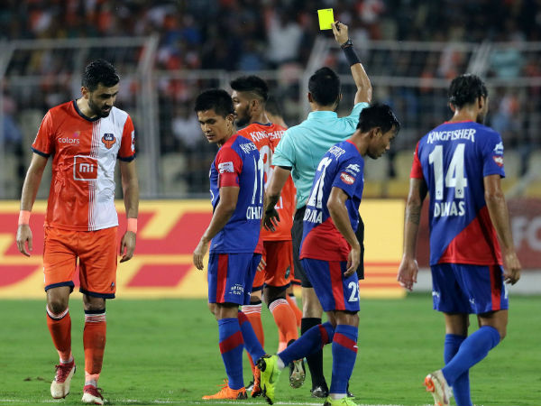 ಮಿಕು ಗೈರು ಅಚ್ಚರಿ