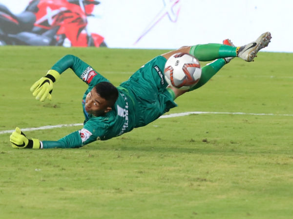 ಮನೆಯಂಗಳದಲ್ಲಿ ಚೆನ್ನೈ ಮಿಂಚು