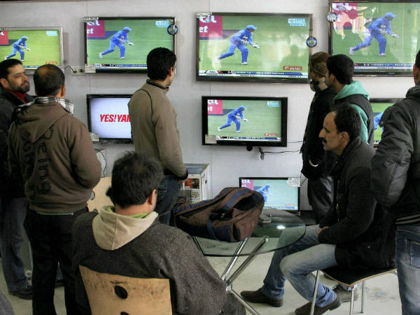 'ಮೈಖೇಲ್ ಕನ್ನಡ'ದಲ್ಲಿ ಲೈವ್ ಸ್ಕೋರ್ 'ಮೈಖೇಲ್ ಕನ್ನಡ'ದಲ್ಲಿ ಲೈವ್ ಸ್ಕೋರ್