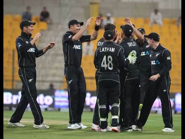 ಸಂಕ್ಷಿಪ್ತ ಸ್ಕೋರ್