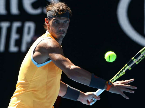 Sharapova crashes out of Australian Open 