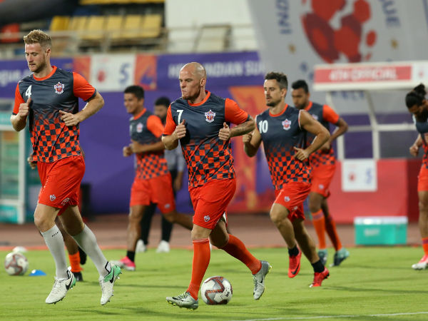 ಆಟಗಾರರ ಮೇಲೆ ನಿಯಂತ್ರಣ