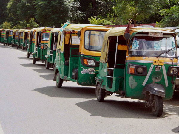 ಆಟೋ ರಿಕ್ಷಾ ವಾಹನಗಳ ಸಂಚಾರ ನಿಷೇಧ 