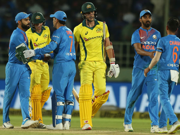 ಚೊಚ್ಚಲ 400+ ರನ್ ಬಾರಿಸಿದ್ದು ಆಸ್ಟ್ರೇಲಿಯಾ ಚೊಚ್ಚಲ 400+ ರನ್ ಬಾರಿಸಿದ್ದು ಆಸ್ಟ್ರೇಲಿಯಾ