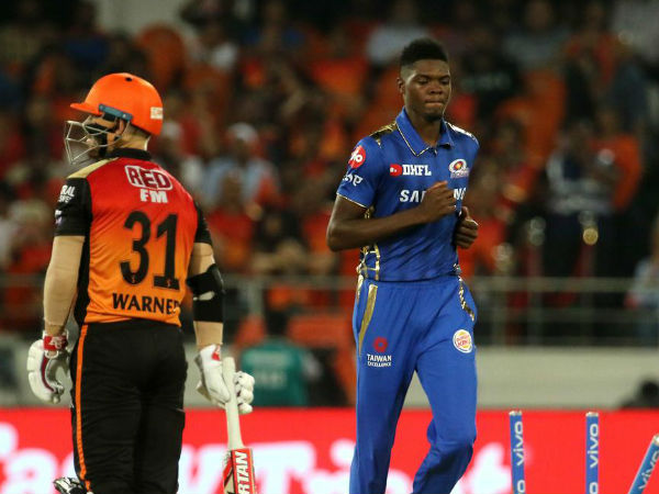 12 ಕೊಟ್ಟು 6 ಕೆಡವಿದರು