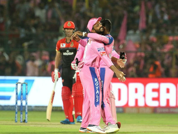 ಘಾಟಾನುಘಟಿಗಳ ವಿಕೆಟ್ ಪತನ