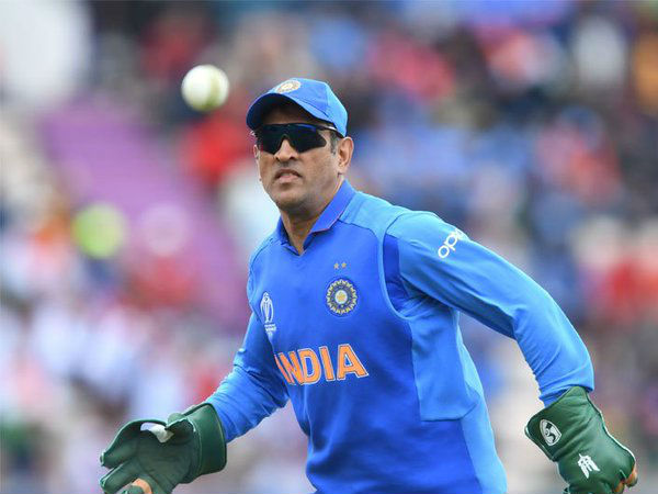 ಧೋನಿ ವಿಶ್ವದಾಖಲೆ