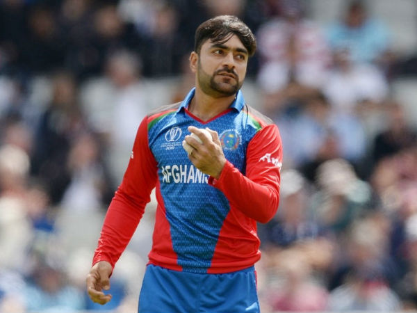 2. ರಶೀದ್‌ ಖಾನ್‌ (0-110)