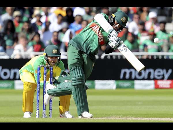 ಬ್ಯಾಟಿಂಗ್ ಮತ್ತು ಬೌಲಿಂಗ್ ಅಗ್ರರ ಪಟ್ಟಿಯಲ್ಲಿ