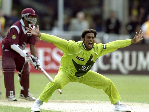 ದೇಶಕ್ಕಿಂತ ಹಣ ಮುಖ್ಯ