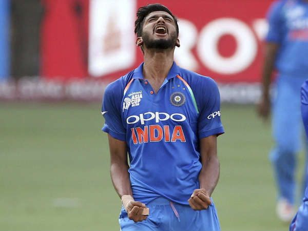 3. ಖಲೀಲ್‌ ಅಹ್ಮದ್‌ (ಬೌಲರ್‌)