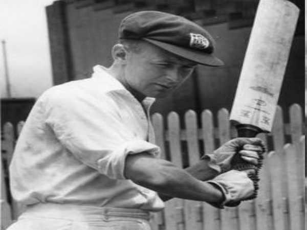 ಆರ್ಥರ್‌ ಮಾರಿಸ್‌ (122-124*)