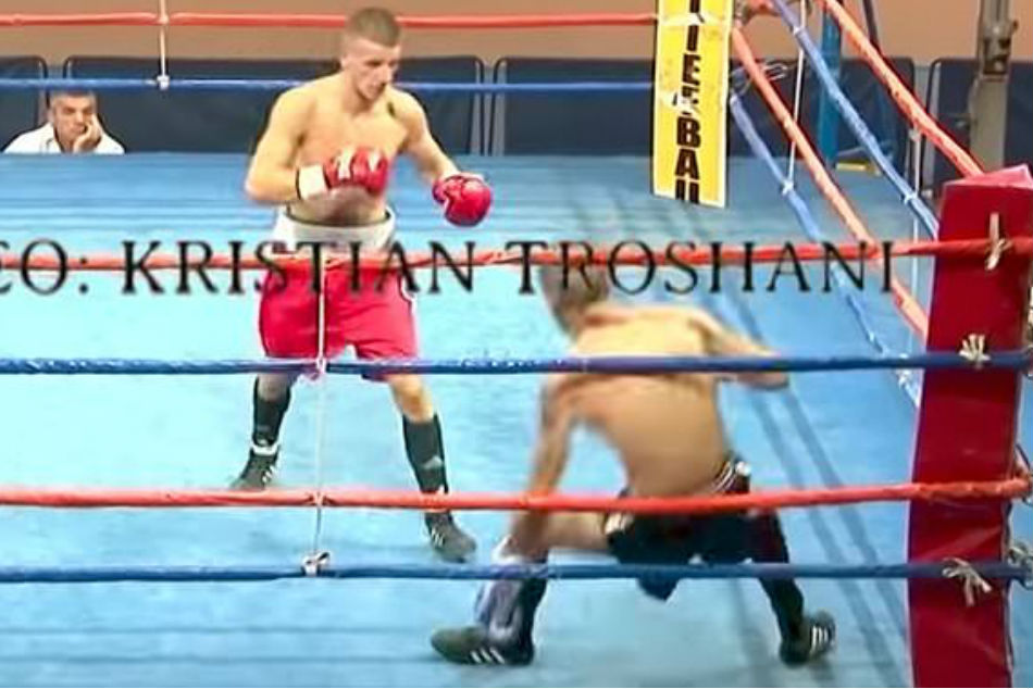 Bulgarian boxer Boris Stanchov collapses and dies in the ring Bulgarian boxer Boris Stanchov collapses and dies in the ring