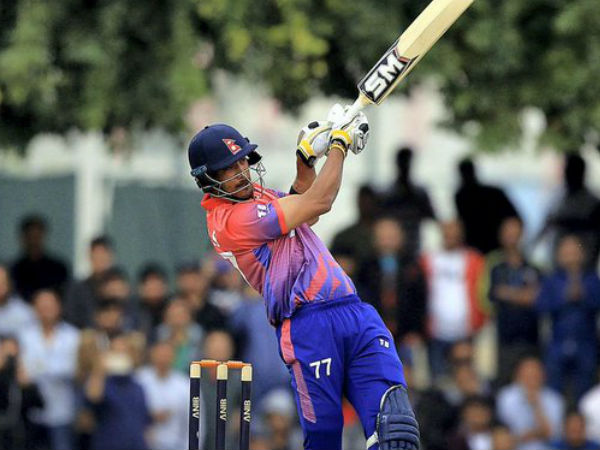 ಖಡ್ಕ ಸ್ಫೋಟಕ ಶತಕ