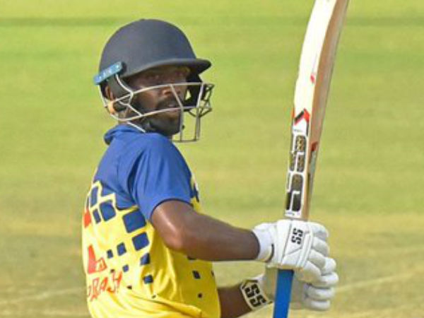 ಅಪರಾಜಿತ್ ಅರ್ಧಶತಕ