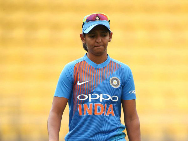 ಭಾರತ ದುರ್ಬಲ ಬ್ಯಾಟಿಂಗ್