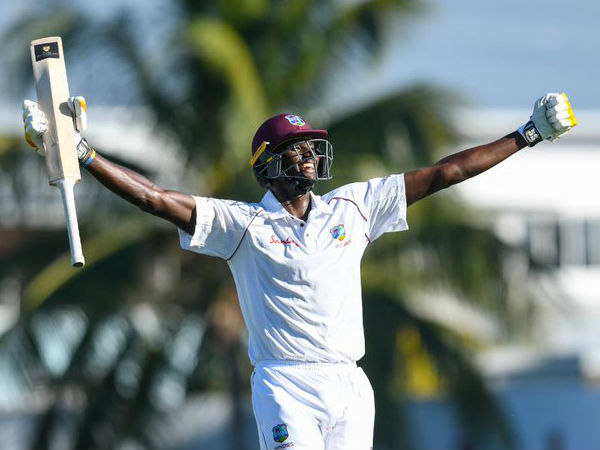 ದ್ವಿಶತಕ ಸಾಧಕರು