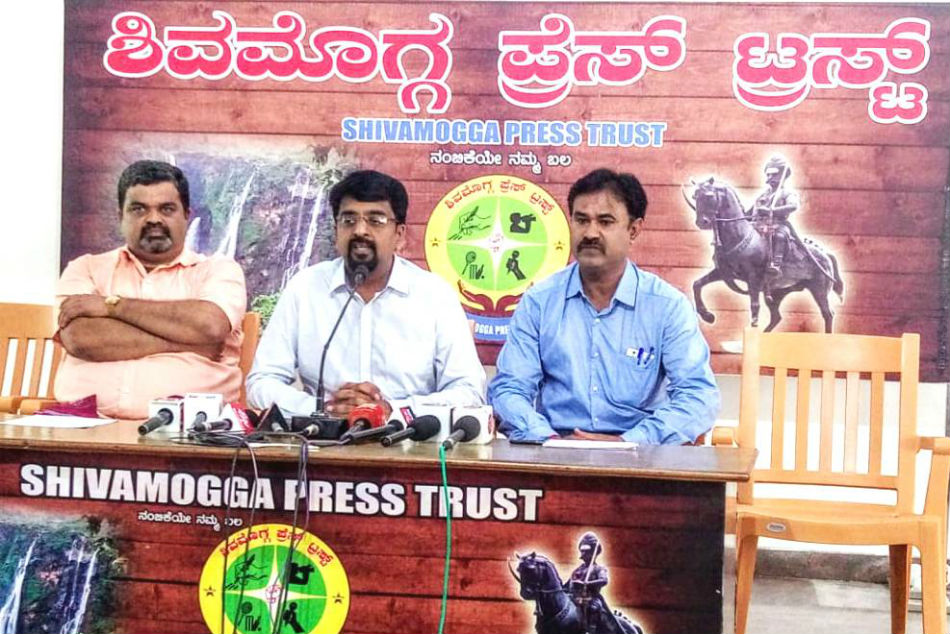 cooch beher trophy will be starst from tomarrow