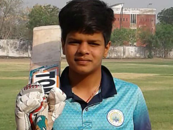 ವಿಶೇಷ ದಾಖಲೆ