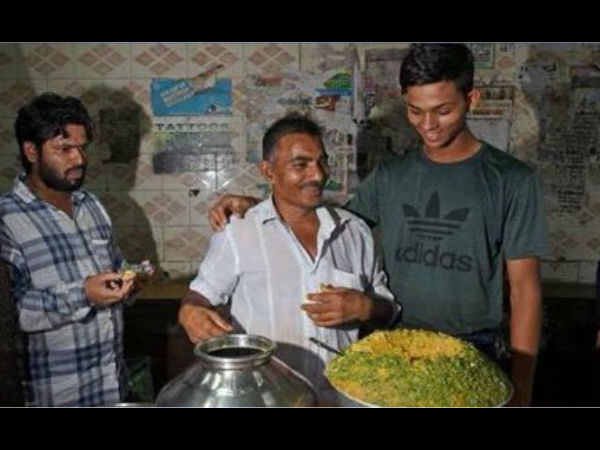 ಪಾನೀಪೂರಿ ಮಾರಾಟ